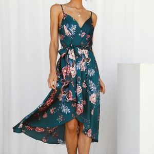 Hello Molly falling in style midi dress